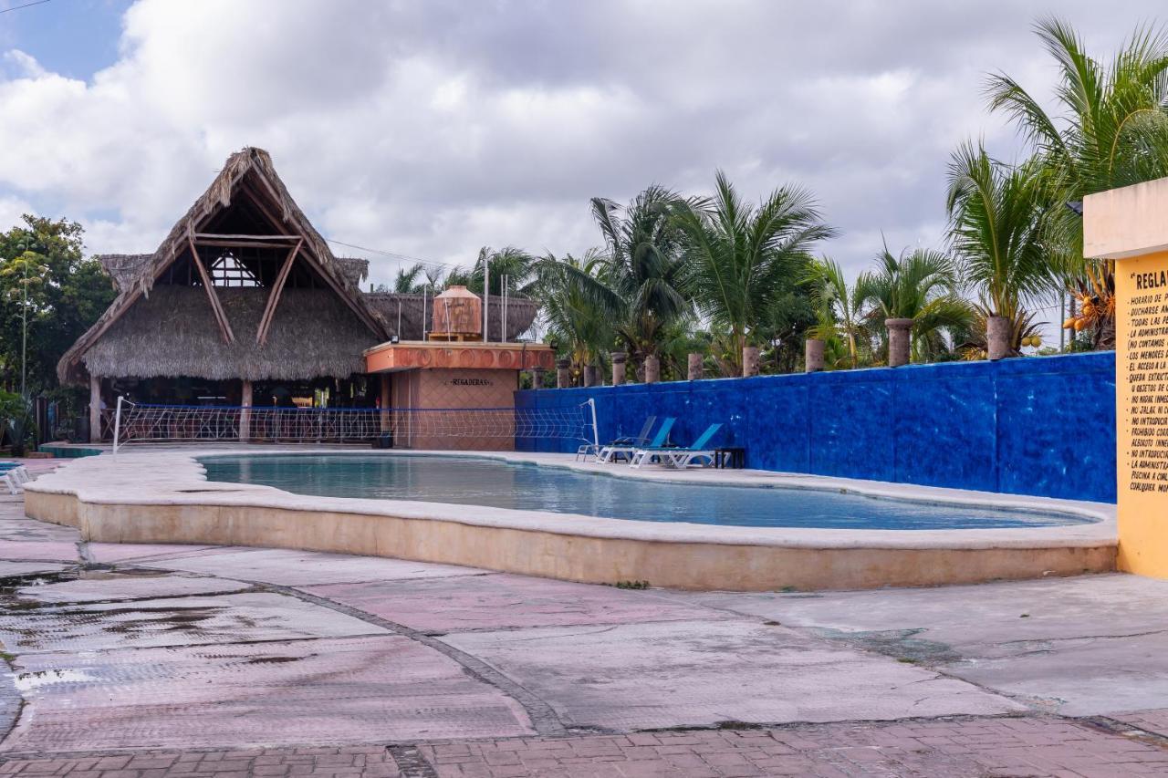 Hotel Bello Caribe Express โกซูเมล ภายนอก รูปภาพ
