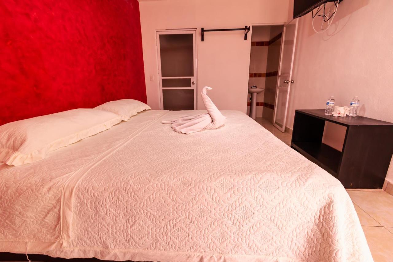 Hotel Bello Caribe Express โกซูเมล ภายนอก รูปภาพ