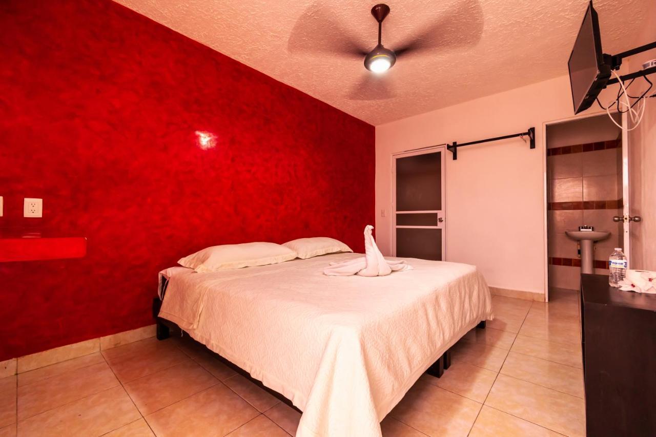 Hotel Bello Caribe Express โกซูเมล ภายนอก รูปภาพ