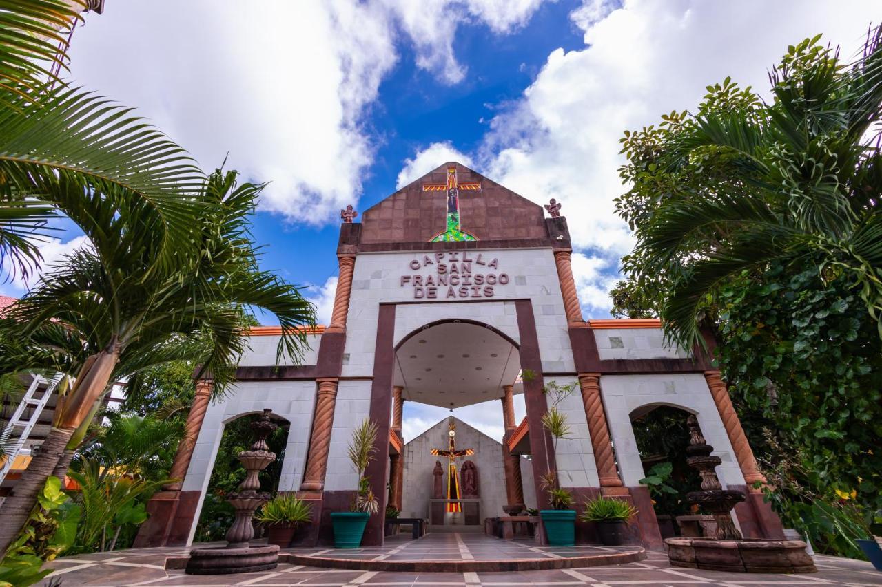 Hotel Bello Caribe Express โกซูเมล ภายนอก รูปภาพ